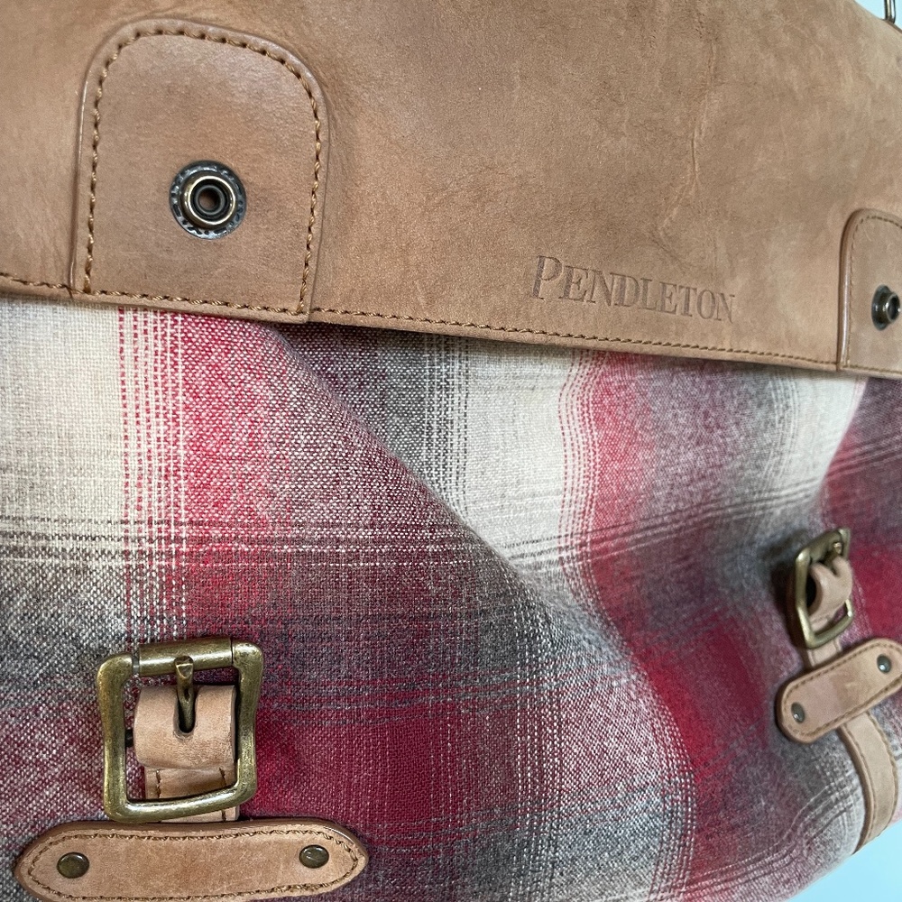 Pendleton Messenger Bag